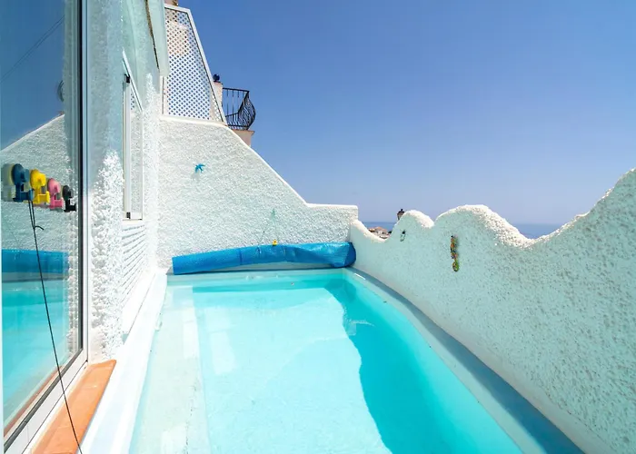 Casa Rosa Splash Pool By Casasol Nerja