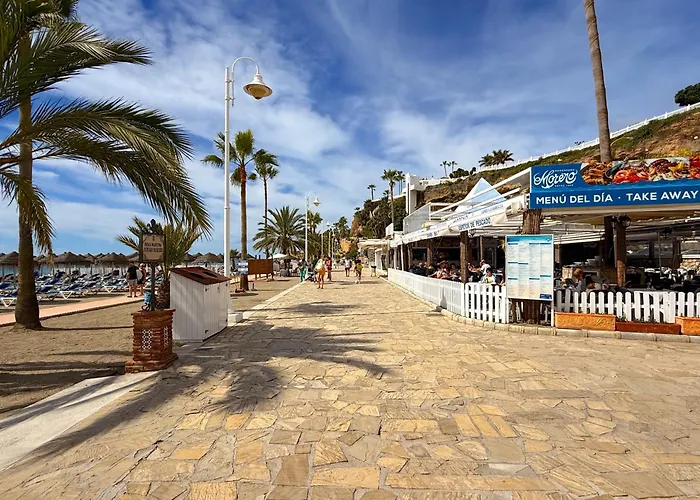 Casa Rosa Splash Pool By Casasol