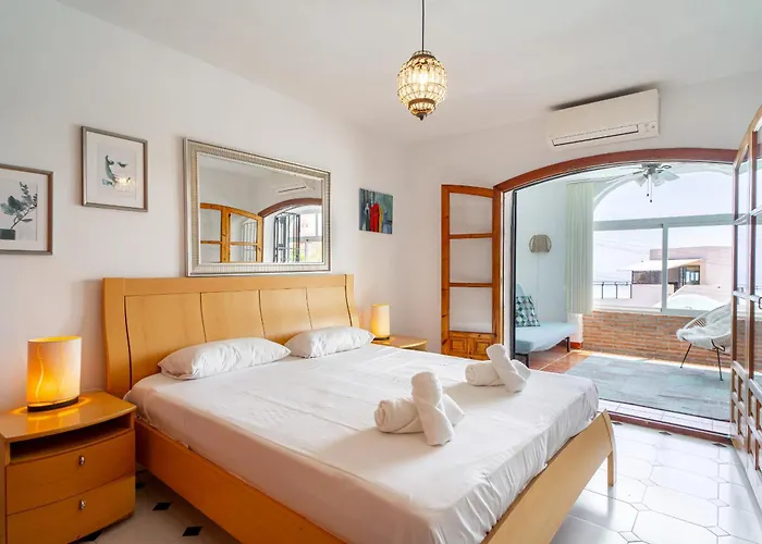 Casa Rosa Splash Pool By Casasol 別荘 ネルハ