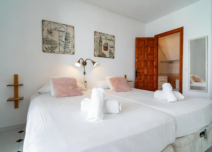 Casa Rosa Splash Pool By Casasol Nerja