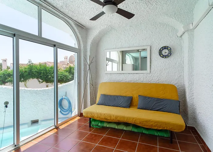 Casa Rosa Splash Pool By Casasol *