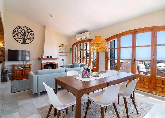 Casa Rosa Splash Pool By Casasol